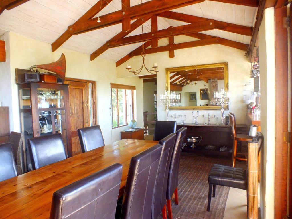 A Whale Of A View Bed & Breakfast Plettenbergbaai Buitenkant foto